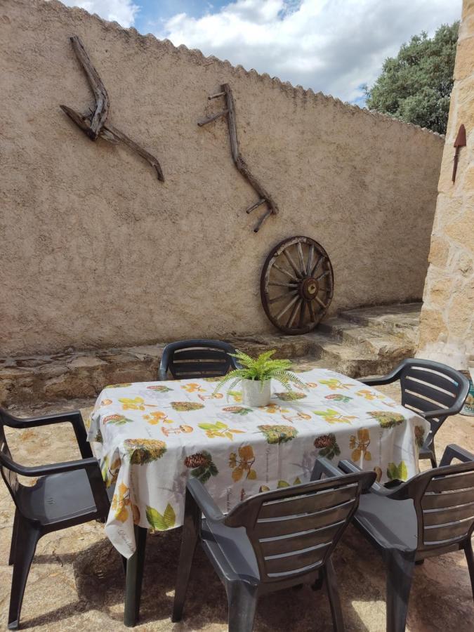 Casa Rural El Pajar Navaluenga Buitenkant foto